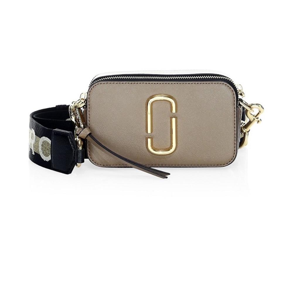 Marc Jacobs- The Snapshot bag